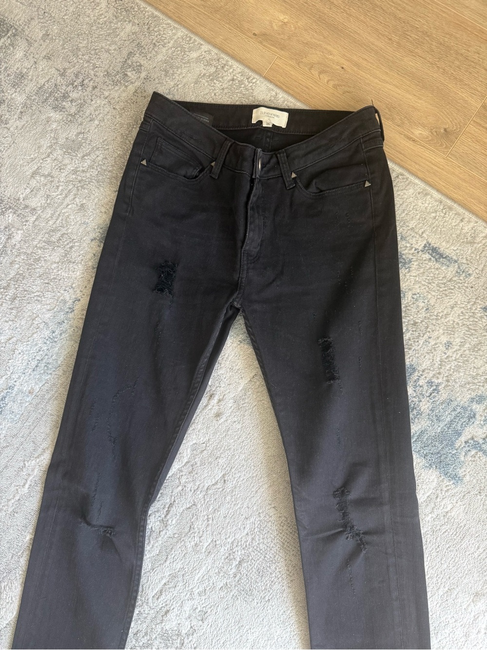 ELEVEN PARIS | Black Distressed Jeans